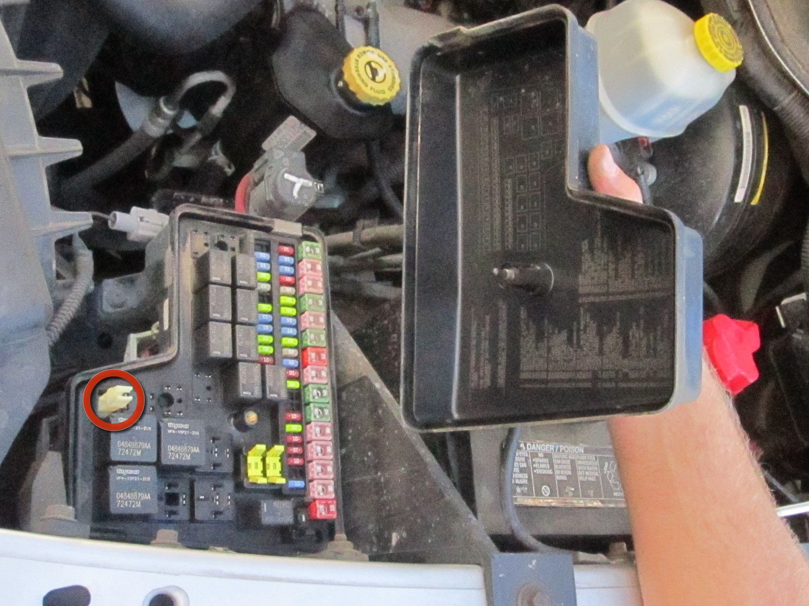 2006 Dodge 1500 Fuse Box Location Schematic And Wiring Diagram - 2012 Dodge RAM Under Hood Wiring Diagram