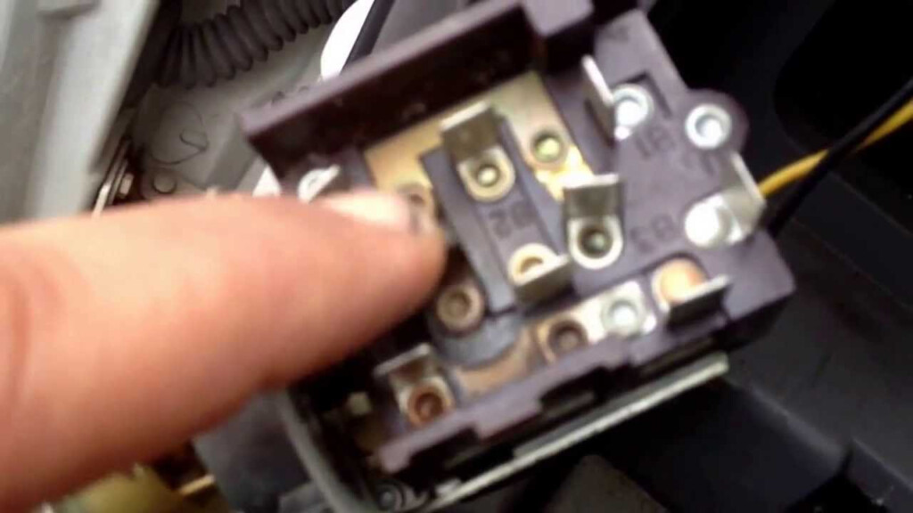 How To Change A Headlight Switch On 1995 Dodge Ram 1500 YouTube - 2006 Ram 1500 Wiring Diagram